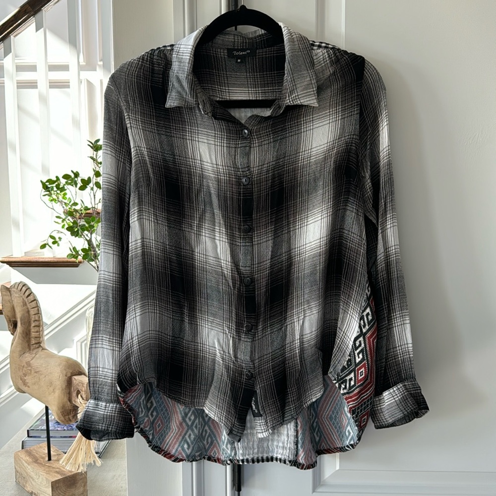 TOLANI Plaid Blouse